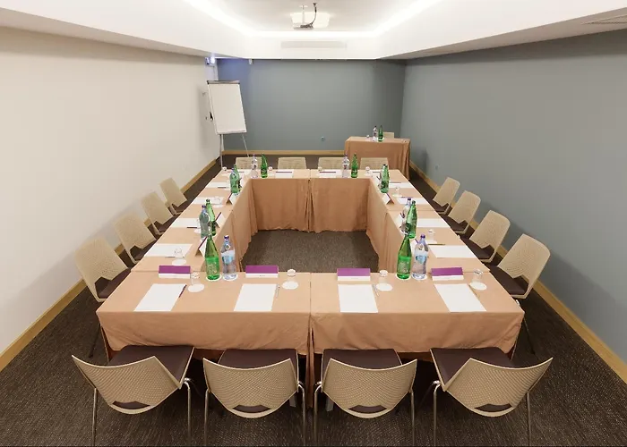 Hotel Mercure Lisboa Almada