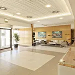 Mercure Lisboa Hotel 4*