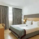 فندق Mercure Lisboa 4*
