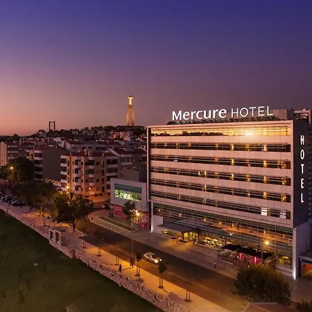 Mercure Lisboa ホテル 4*