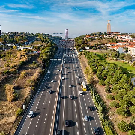 Mercure Lisboa 4*