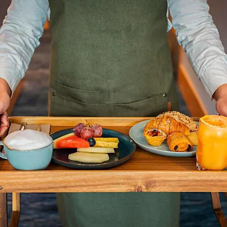 Mercure Lisboa 4* Almada