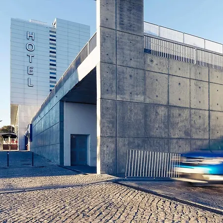 Mercure Lisboa Almada