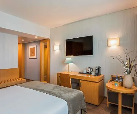 Hotel Mercure Lisboa Almada