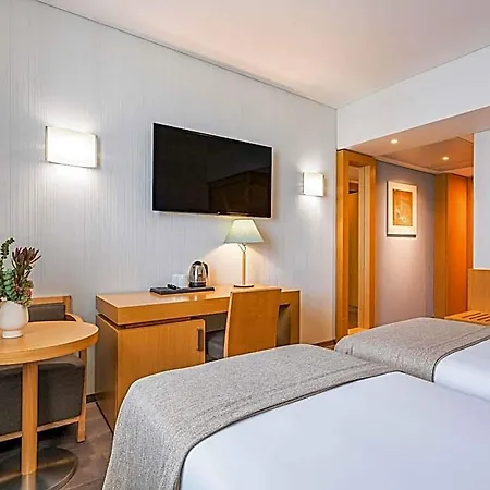 Mercure Lisboa فندق