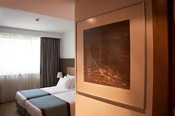 Mercure Lisboa 4* Almada