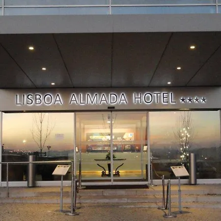 Mercure Lisboa Hotel 4*