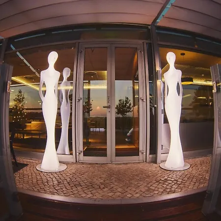 Hotel Mercure Lisboa 4*