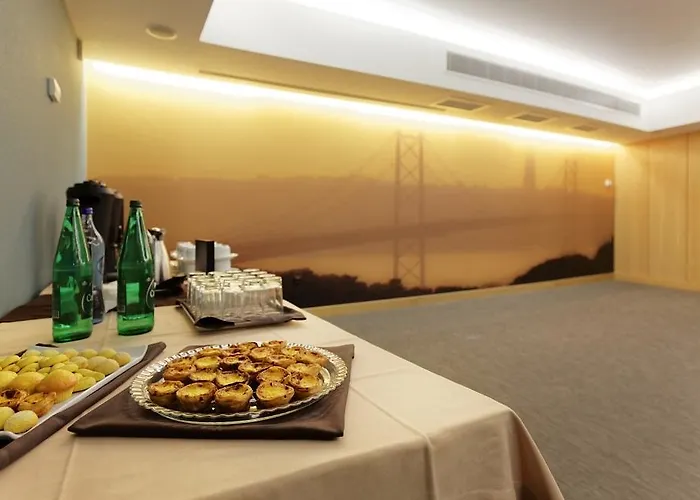 Mercure Lisboa ホテル 4*