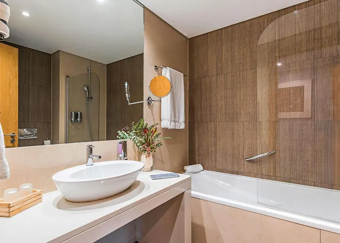 Mercure Lisboa 4* Almada