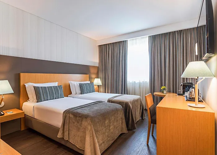 Mercure Lisboa 4* アルマダ