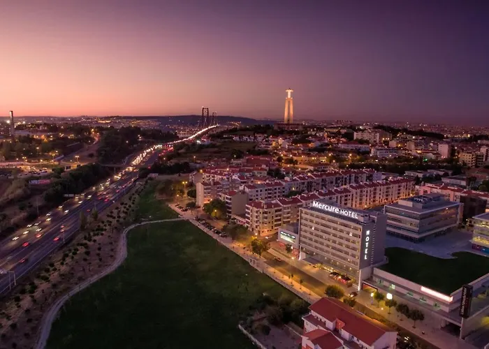 Hotel Mercure Lisboa 4*