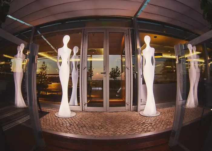 Hotel Mercure Lisboa 4*